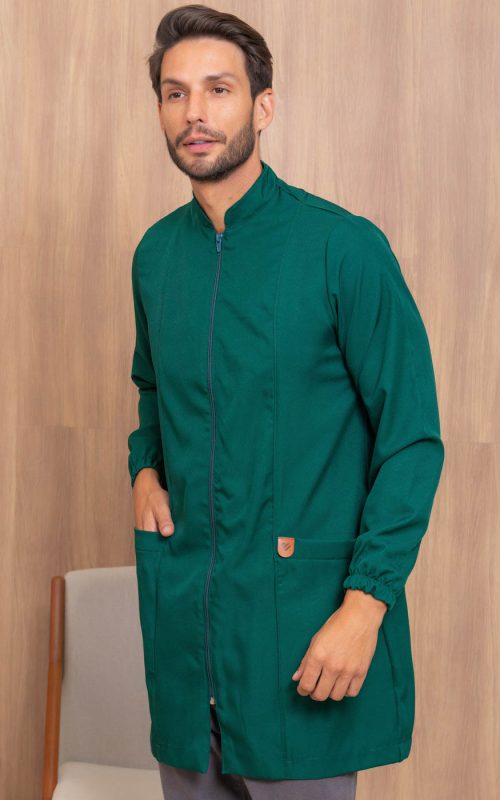 Jaleco Masculino Bernardo – Basico com zíper, modelo atemporal para profissionais. Ideal para clinica, consultorio e laboratorio.