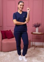 comprar-jaleco-feminino-loja-scrub-atendimento-uniforme-jussara-nunes-clinica-dentista-esteticista